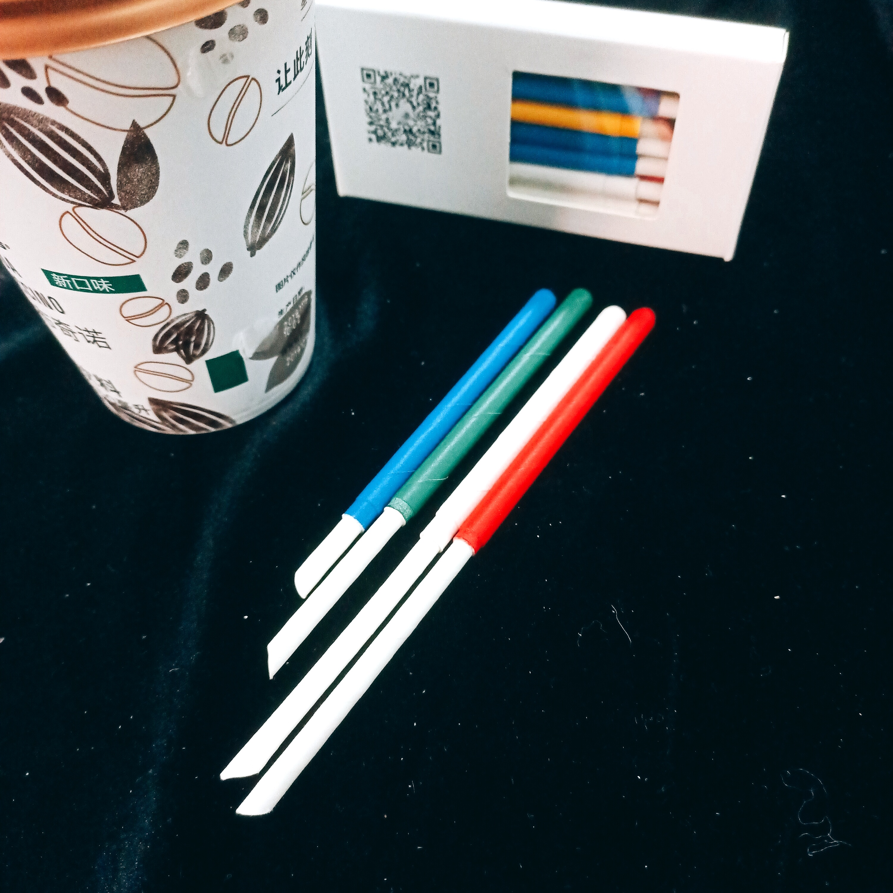 Telescopic Paper Straws for The Flavoured Milk